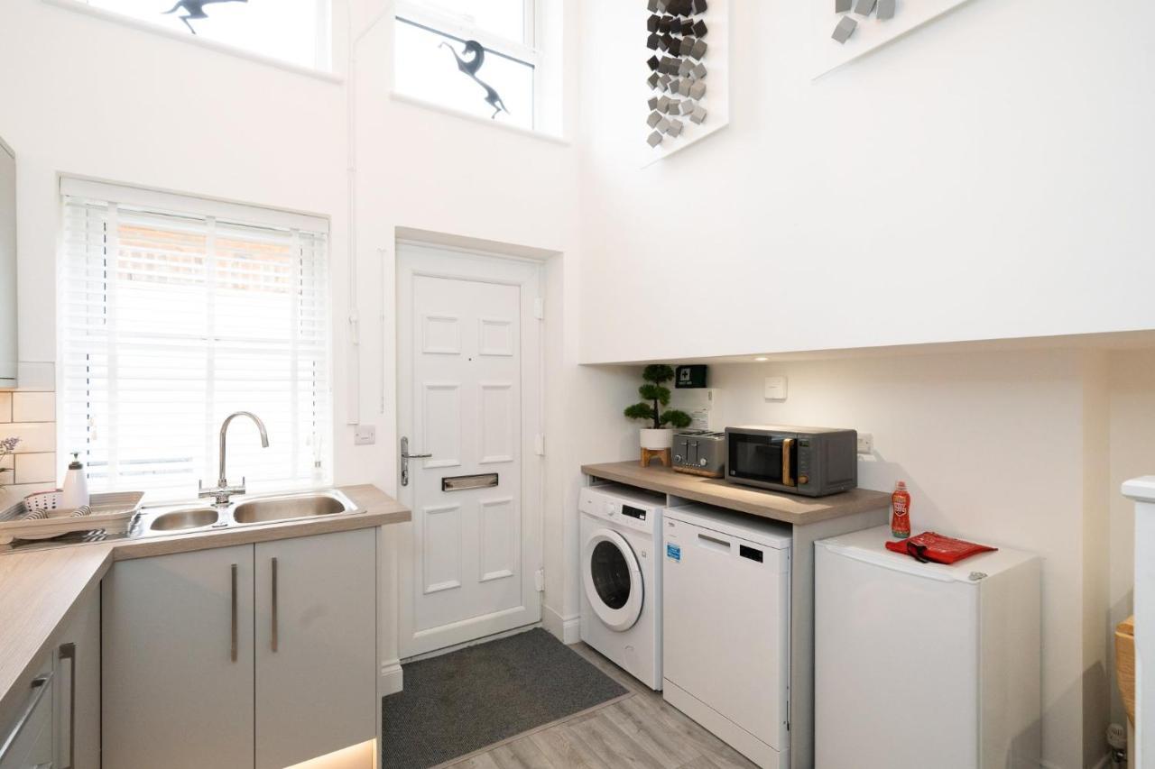 Apartmán House Of Cards Royal Tunbridge Wells Exteriér fotografie