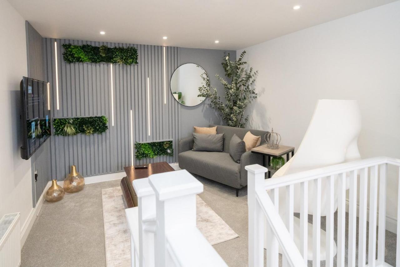 Apartmán House Of Cards Royal Tunbridge Wells Exteriér fotografie
